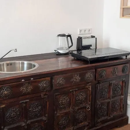 Von Der Herzogshoehe ,wifi, Netflix, Parkplatz, Kamin, Fussbodenheizung, Thermomix, Babybett דירה *