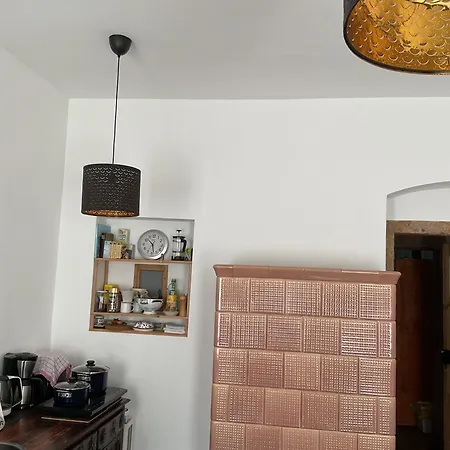 Von Der Herzogshoehe ,wifi, Netflix, Parkplatz, Kamin, Fussbodenheizung, Thermomix, Babybett, E-autoladestation קמניץ