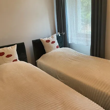 דירה Von Der Herzogshoehe ,wifi, Netflix, Parkplatz, Kamin, Fussbodenheizung, Thermomix, Babybett, E-autoladestation