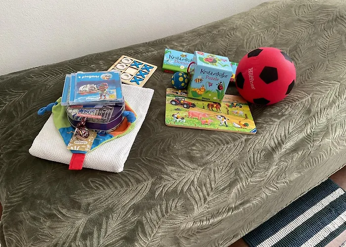 Daire Von Der Herzogshoehe ,wifi, Netflix, Parkplatz, Kamin, Fussbodenheizung, Thermomix, Babybett Chemnitz